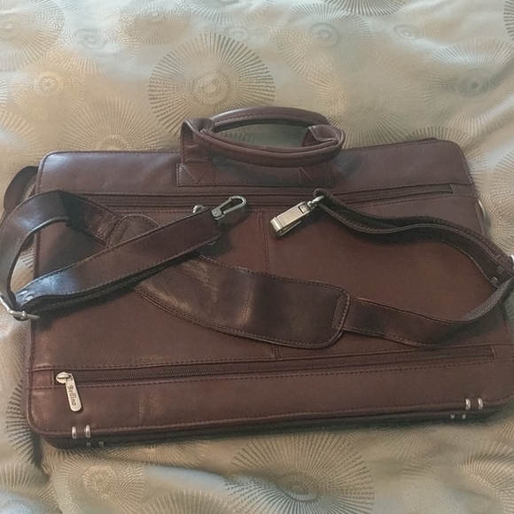 NWOT Bellino leather briefcase 💼 - Picture 4 of 8
